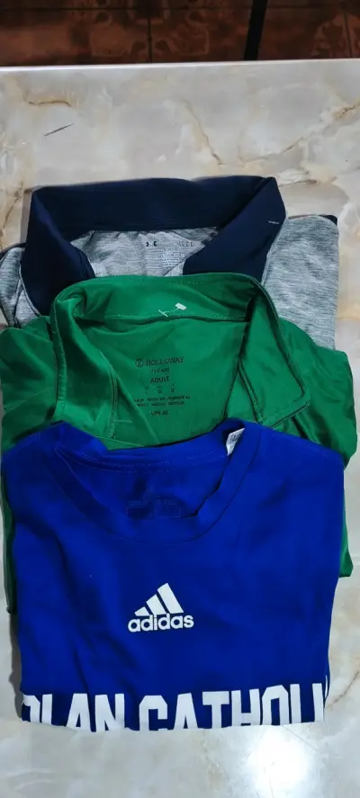 poleras y pantalones deportivos de marcas - miniatura 1