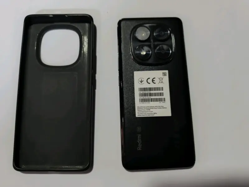 Smartphone Xiaomi Redmi Note 14 Pro 5G con cargador - 2
