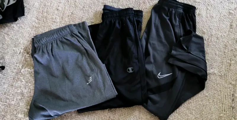 Ropa deportiva para hombre y mujer - 2