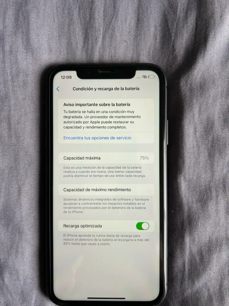 iPhone 11 de 64gb - 1