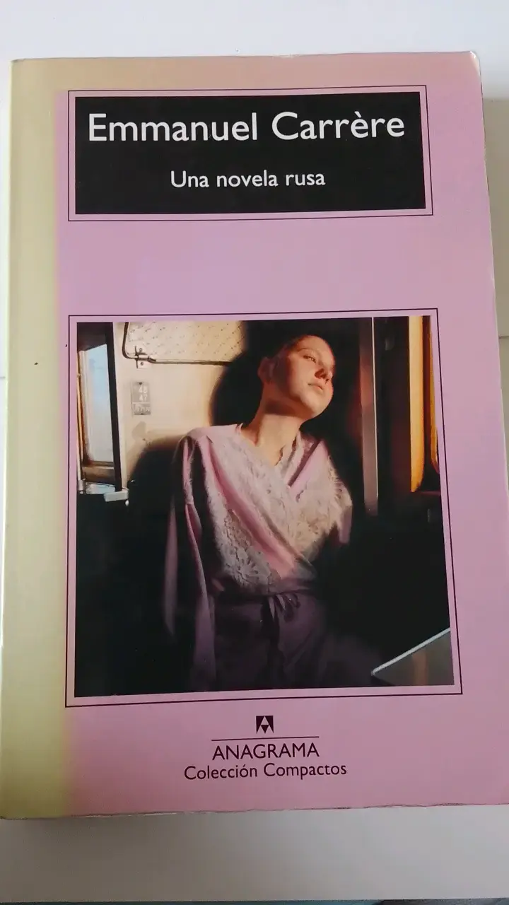 Libro 'Una novela rusa' de Emmanuel Carrère - 1