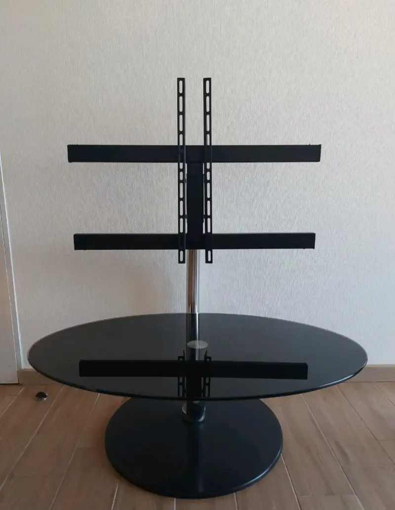 Soporte de TV con base de vidrio negro - 2