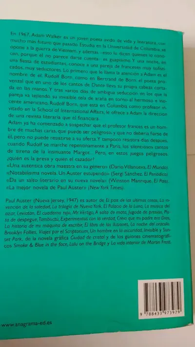 Libro 'Invisible' de Paul Auster en buen estado - miniatura 2