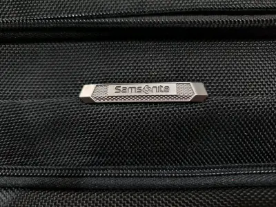 Bolso  negro Samsonite para notebook - miniatura 5