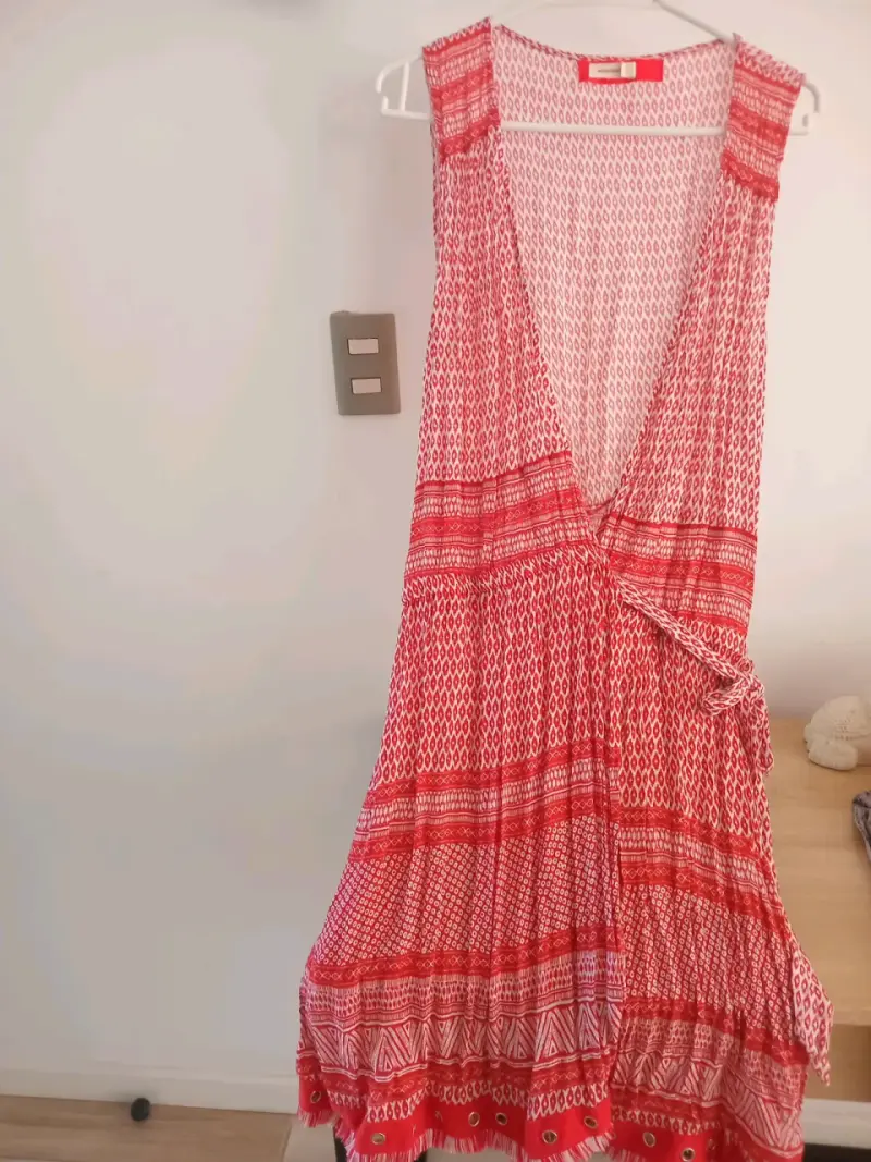 Vestido largo bohemio rojo con estampado