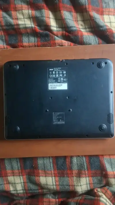 Notebook Acer Intel Core i3 usado - miniatura 4