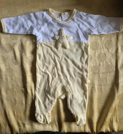 Enterito de bebé amarillo unisex 0-3 m - miniatura 1