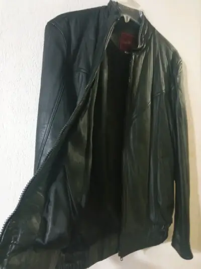 Chaqueta de cuero negra dama - miniatura 4