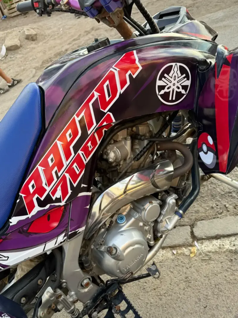 Kit de calcomanías para Yamaha Raptor 700R - 4
