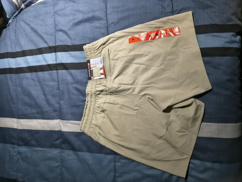 Shorts deportivos beige para hombre Quicksilver - 1