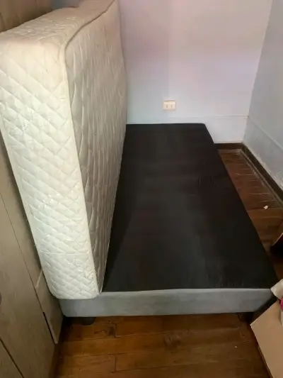 Se vende cama - miniatura 1