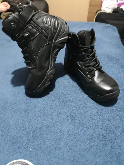 R3 y botas tácticas - miniatura 4