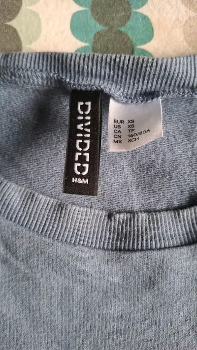 Polera azul Santa Monica H&M talla XS - miniatura 2