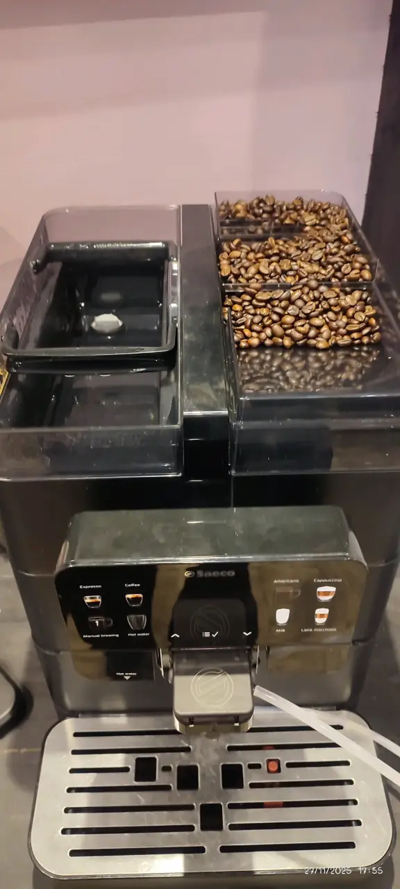 Máquina de Café Automática Saeco Royal OTC - 3
