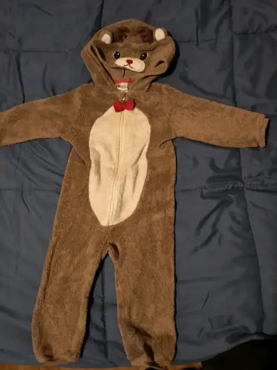 Pijama enterito de bebé, diseño de reno H&M - miniatura 1