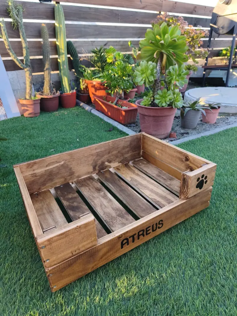 Cama de madera para mascotas - 2
