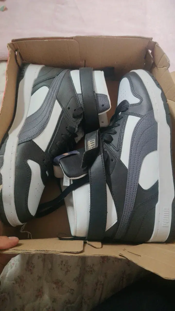 Zapatillas deportivas negras y blancas talla 42.5 - 1