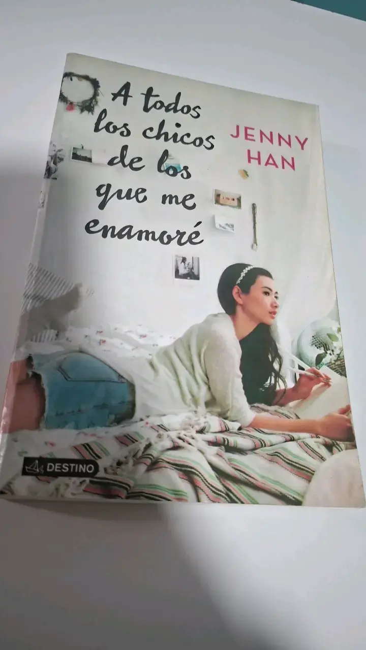 'A Todos Los Chicos De Los Que Me Enamoré' de - 1