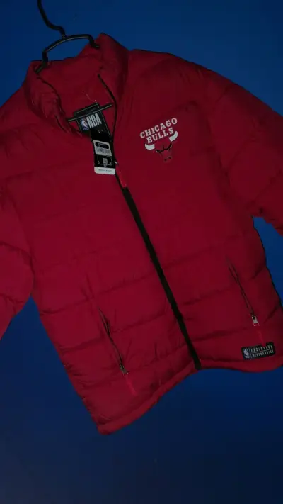 Chaqueta Roja Chicago Bulls NBA talla M - miniatura 2