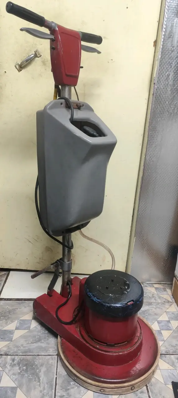Máquina pulidora de pisos industrial con cepillos - 2
