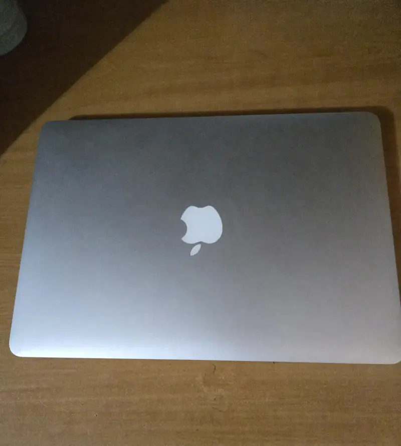 MacBook Air en buen estado - 3