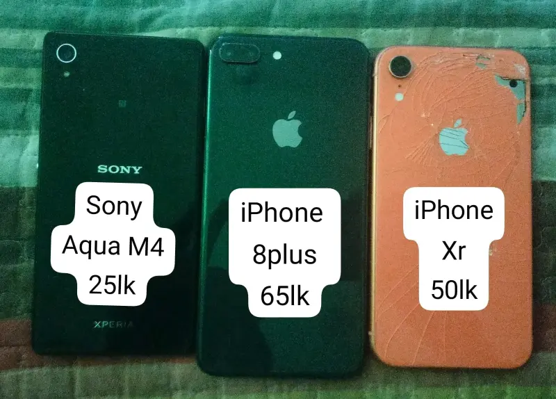 iPhone XR con pantalla dañada