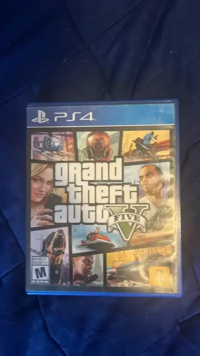 Pack de juegos PS4:Cod Fallout 4 y GTA V - miniatura 2