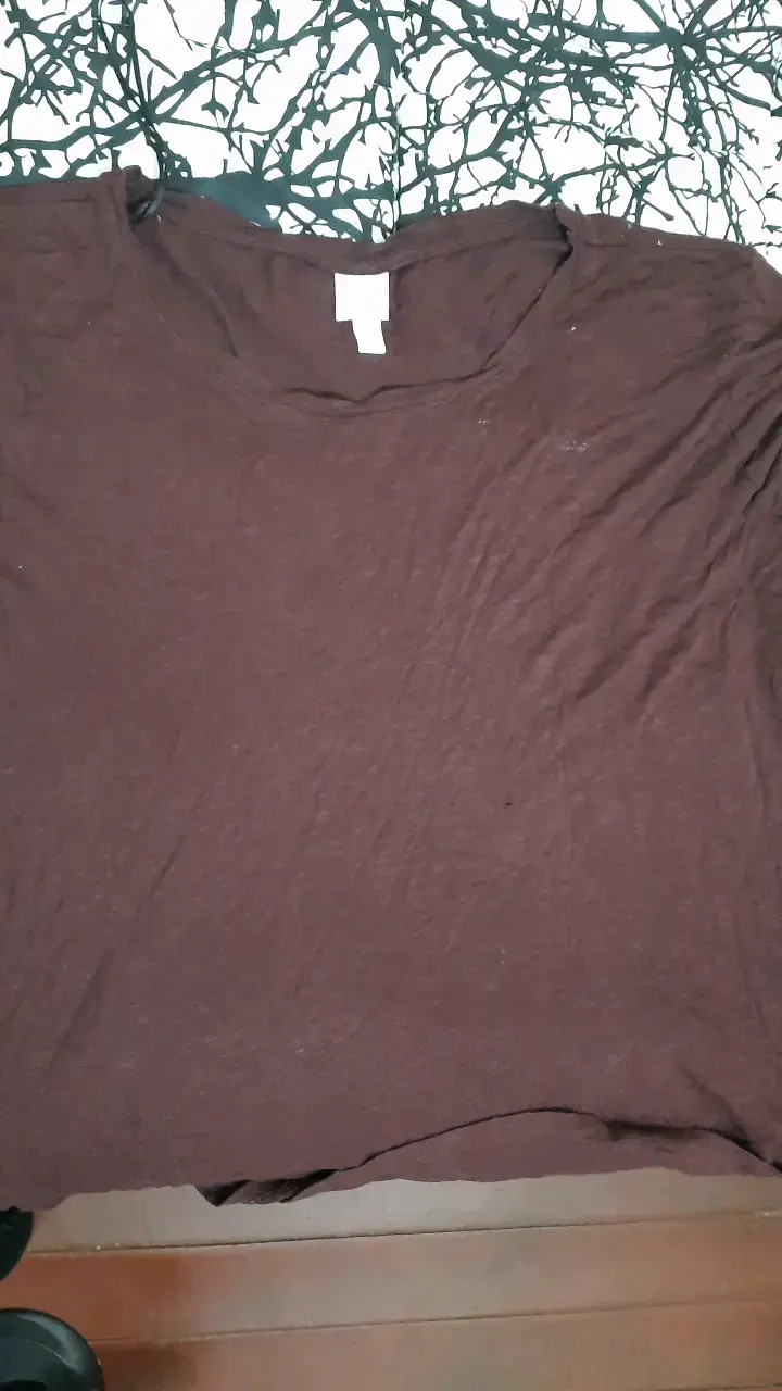 Polera marrón básica para mujer - 1