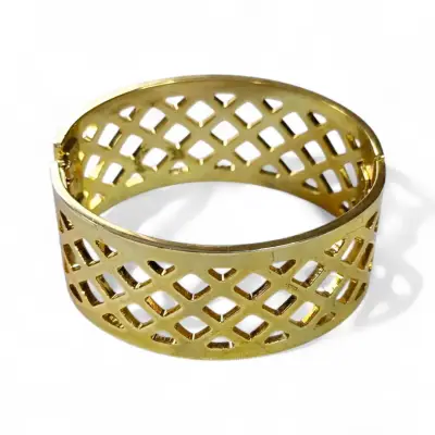 Pulsera Brazalete Ancho Calado de Rejilla Dorado - miniatura 1