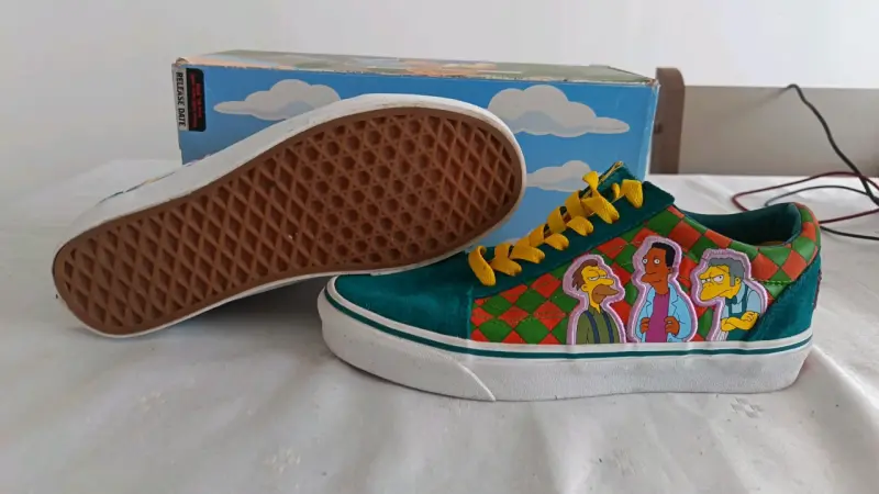 Zapatillas Vans The Simpsons Old Skool edición ltd - 2