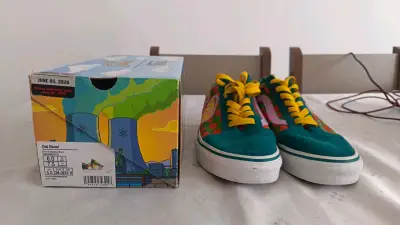 Zapatillas Vans The Simpsons Old Skool edición ltd - miniatura 3