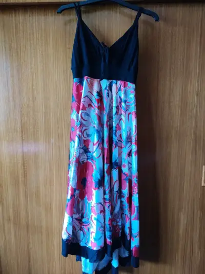 Vestido de fiesta con estampado animal print - miniatura 2