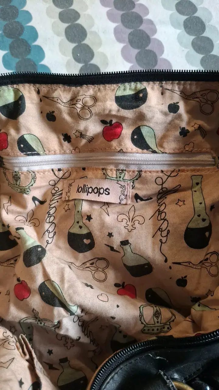 Bolso de cuero negro Lollipops con diseño elegante - 3