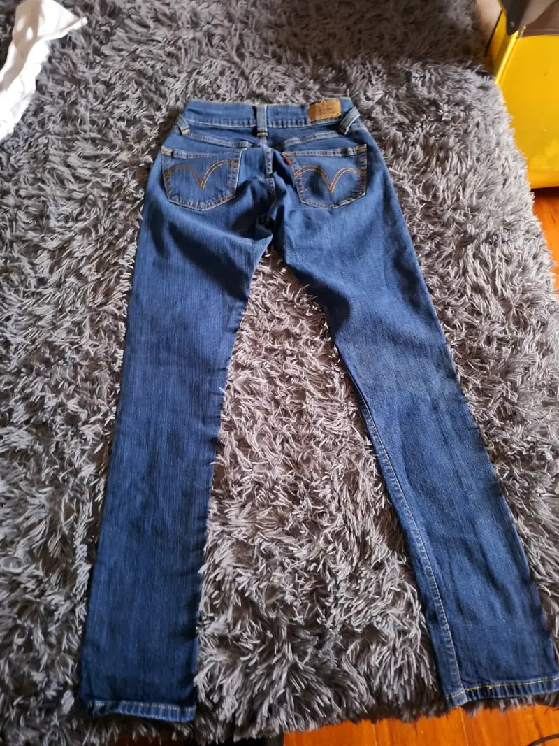 Jeans de mezclilla azul para mujer - 2