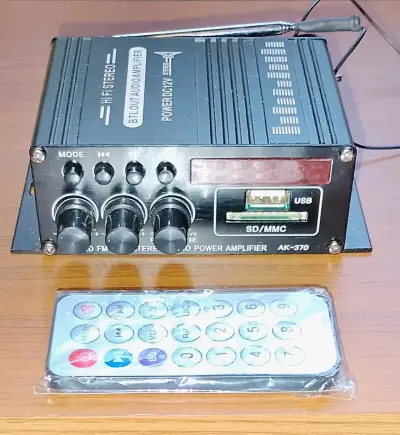 Amplificador de Audio Estéreo Hi-Fi con Control Remoto - miniatura 1