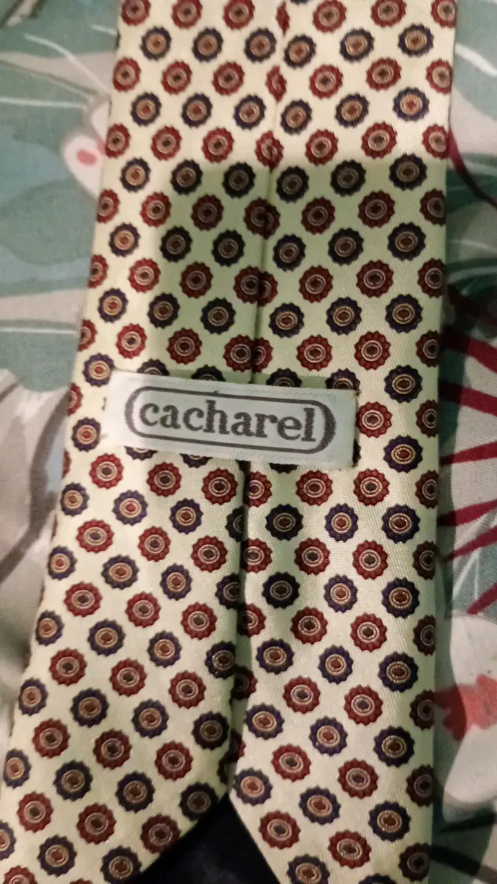 Corbata Cacharel estampado floral elegante - 2