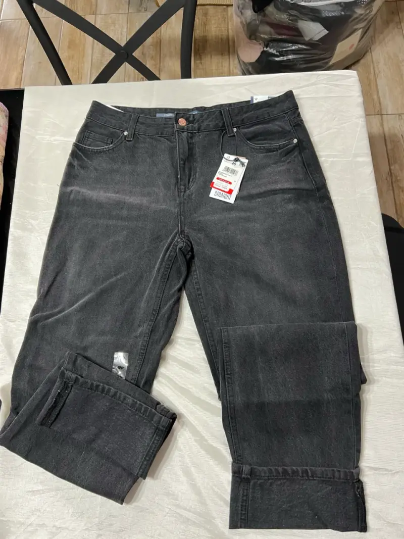 Jeans rectos negros para mujer talla 46 - 1