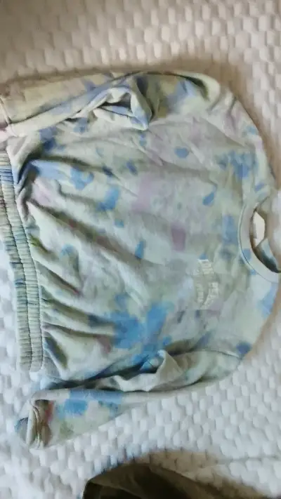 Pantalon y poleron - miniatura 3