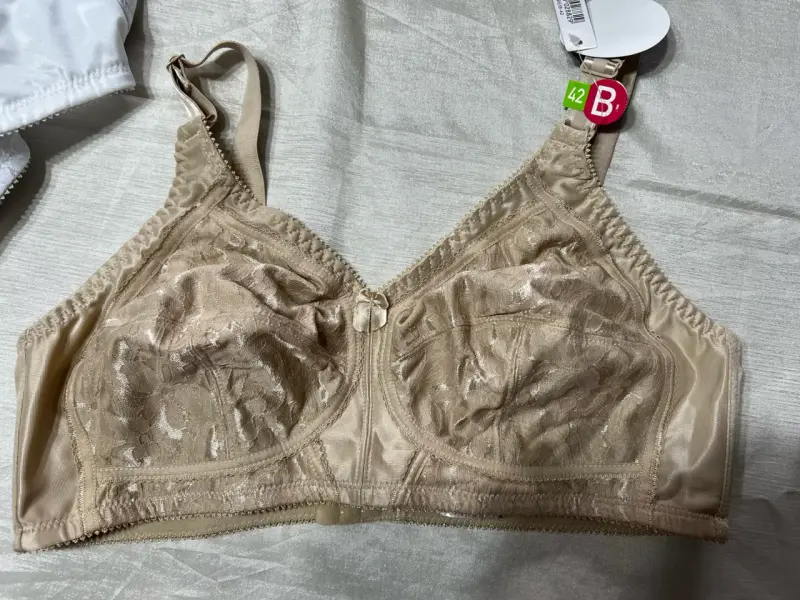 Sostenes sin aro calce natural 42B - 3