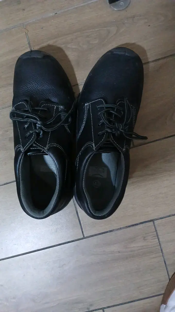 Zapatos de cuero negro para hombre
