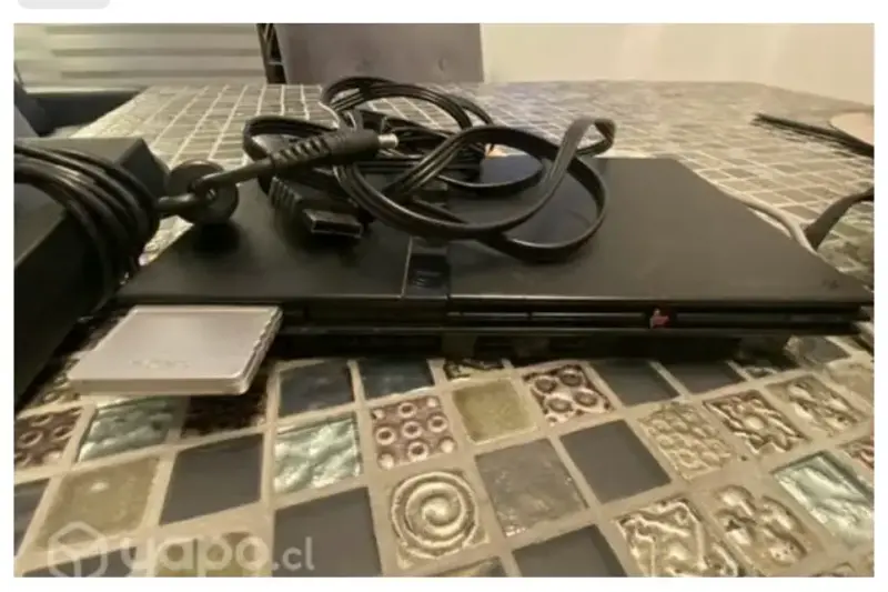 Consola PlayStation 2 Slim con cables