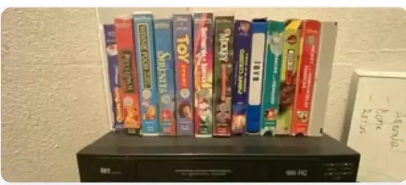 Colección de Películas VHS Clásicas
