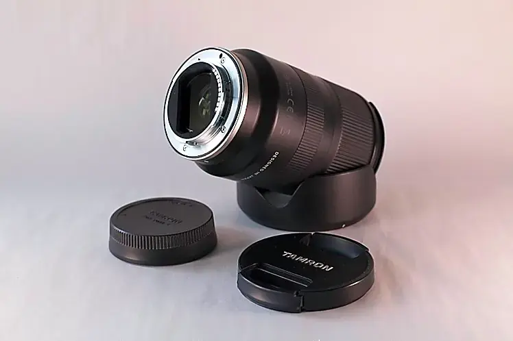 Lente Tamron 28-75mm f/2.8 Di III RXD para Sony - 3