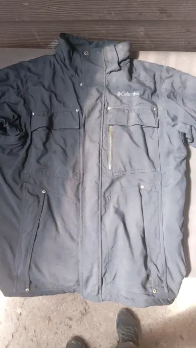 Chaqueta Columbia negra con forro polar - miniatura 1