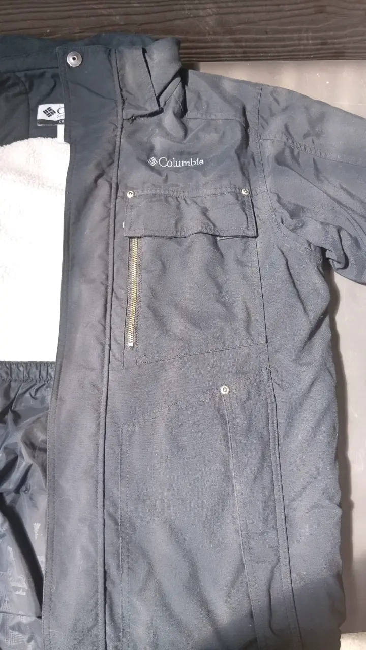 Chaqueta Columbia negra con forro polar - 4