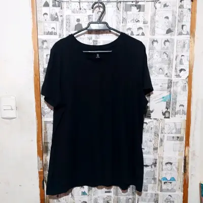 Polera negra Amazon Essentials talla XXL - miniatura 1