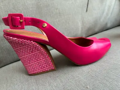 Sandalias de tacón alto fucsia BENEDUCCI - miniatura 2