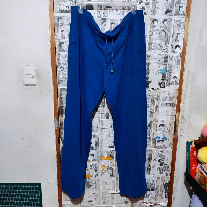 Pantalones deportivos azules talla XL - 1