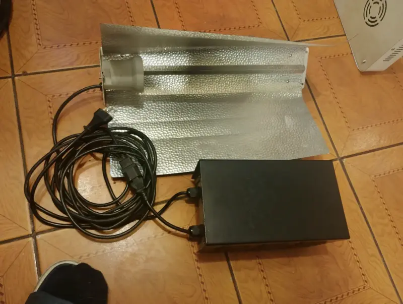 Reflector con balasto magnético Piranha 400W - 2
