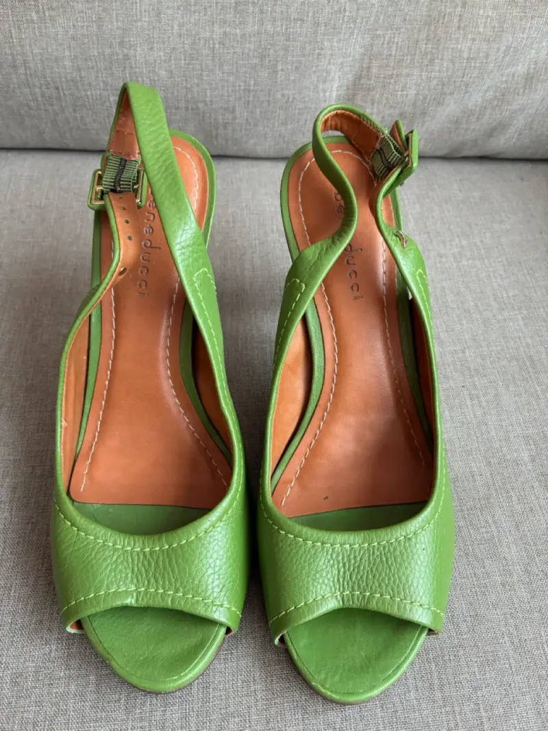 Zapatos de tacón verde BENEDUCCI - 2